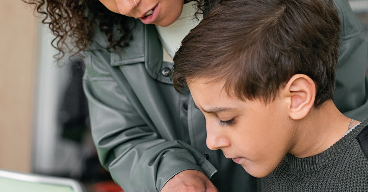 Fostering Critical Thinking: The Role of SEL in Humanities